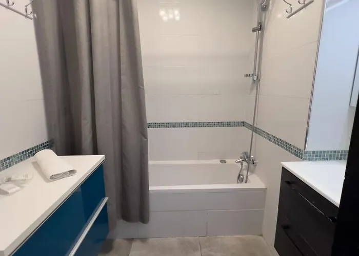 Apartamento La Roseraie For 6 By Sunset Riviera Holidays