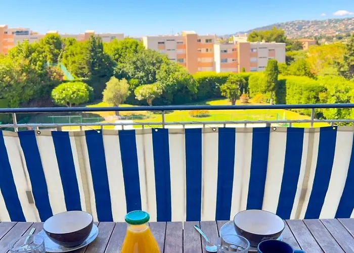 Apartamento La Roseraie For 6 By Sunset Riviera Holidays