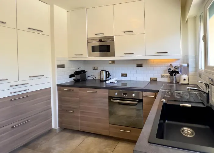 La Roseraie For 6 By Sunset Riviera Holidays