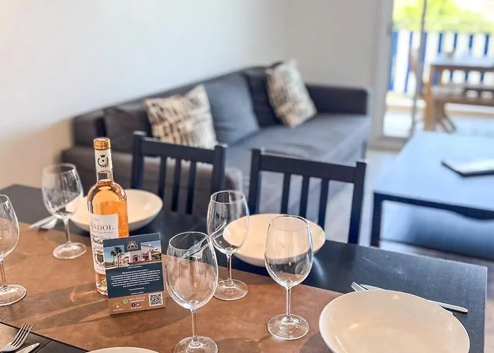 La Roseraie For 6 By Sunset Riviera Holidays Apartamento Antibes