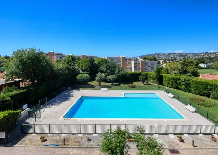 Apartamento La Roseraie For 6 By Sunset Riviera Holidays *