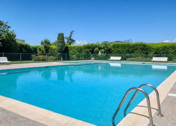 La Roseraie For 6 By Sunset Riviera Holidays *