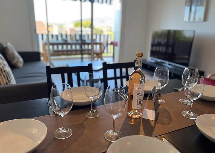 Apartamento La Roseraie For 6 By Sunset Riviera Holidays *