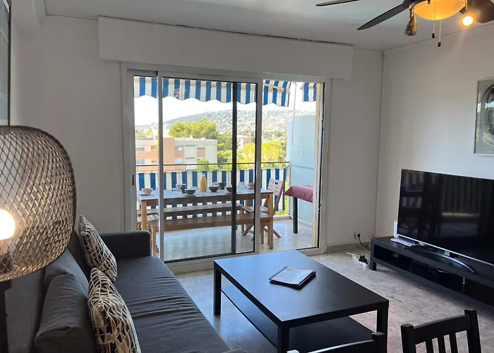 La Roseraie For 6 By Sunset Riviera Holidays *