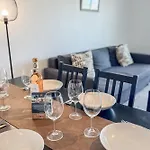 La Roseraie For 6 By Sunset Riviera Holidays Lägenhet *