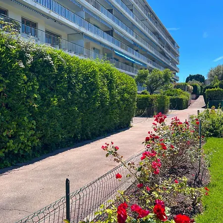 Appartement La Roseraie For 6 By Sunset Riviera Holidays *