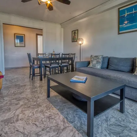 Appartement La Roseraie For 6 By Sunset Riviera Holidays *