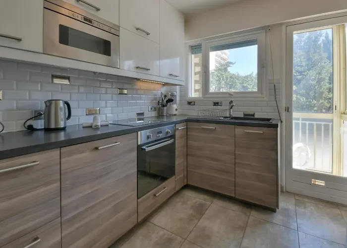 דירה La Roseraie For 6 By Sunset Riviera Holidays *