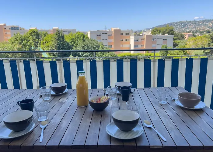 La Roseraie For 6 By Sunset Riviera Holidays אנטיב